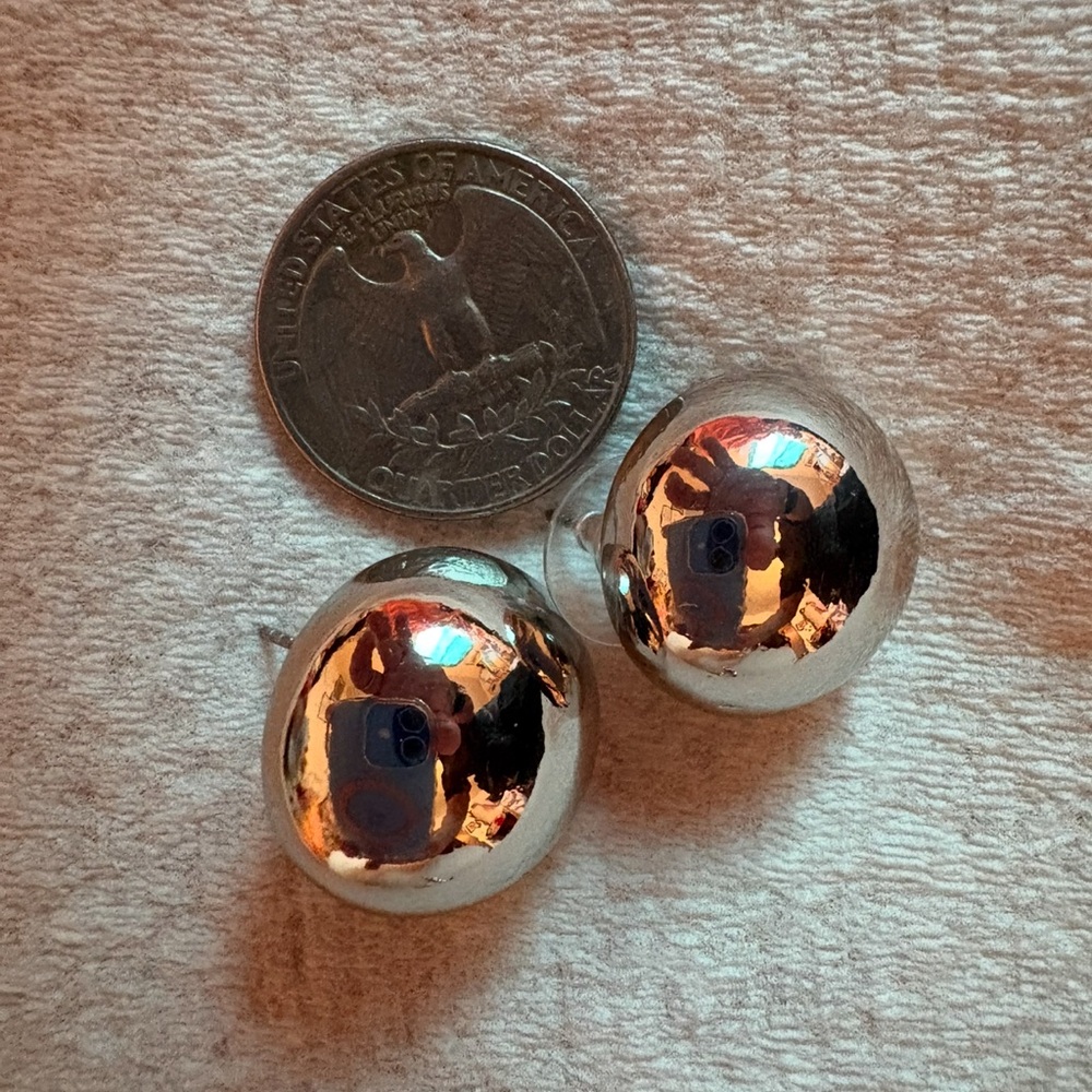 Gold dome Ball Stud Earrings! The style that’s in!